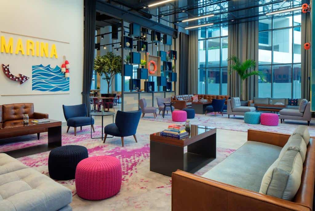 rove marina rove marina