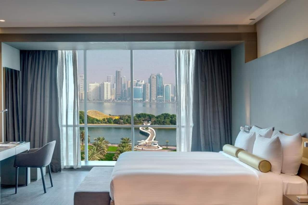 72 hotel sharjah chambre