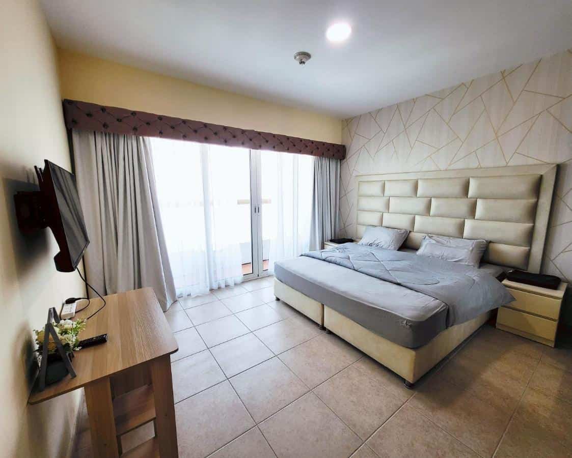 at the top marina at the top